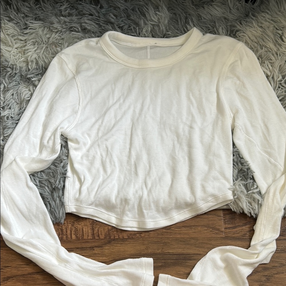 Lululemon Classic White Long Sleeve Top